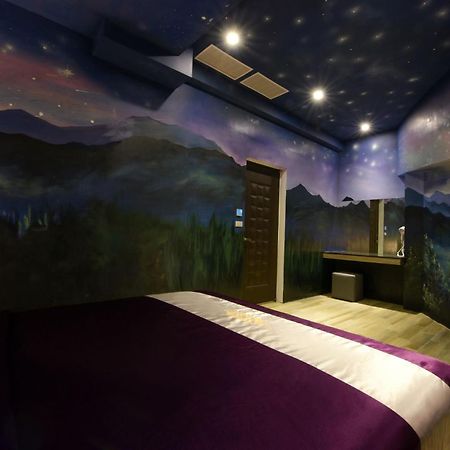 W3 Motel Luzhu Kamer foto