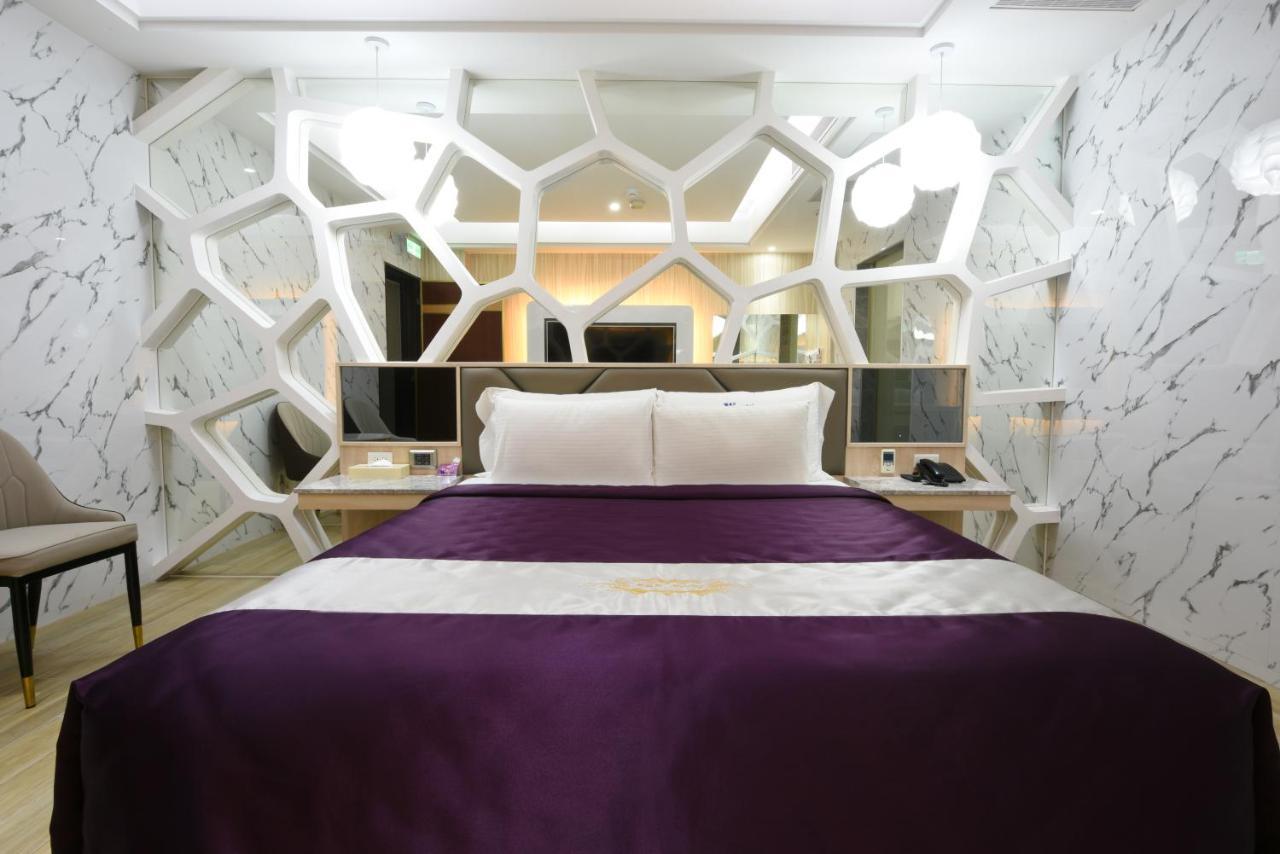 W3 Motel Luzhu Buitenkant foto