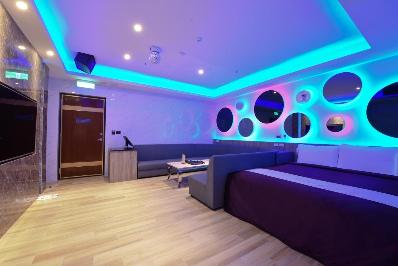 W3 Motel Luzhu Buitenkant foto