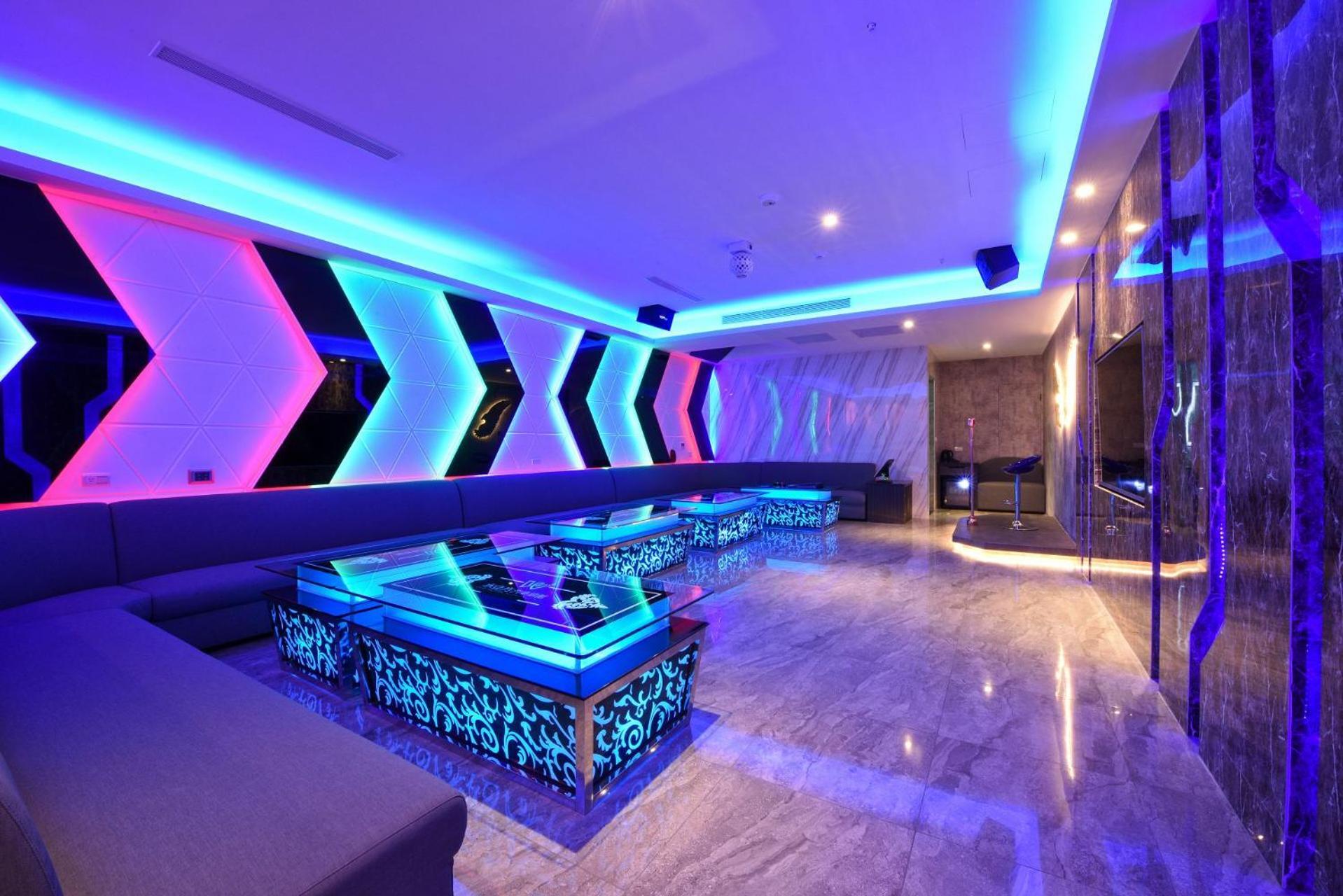 W3 Motel Luzhu Buitenkant foto