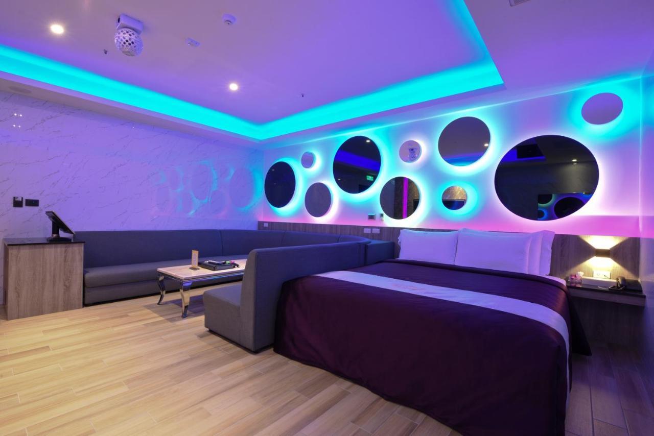 W3 Motel Luzhu Buitenkant foto
