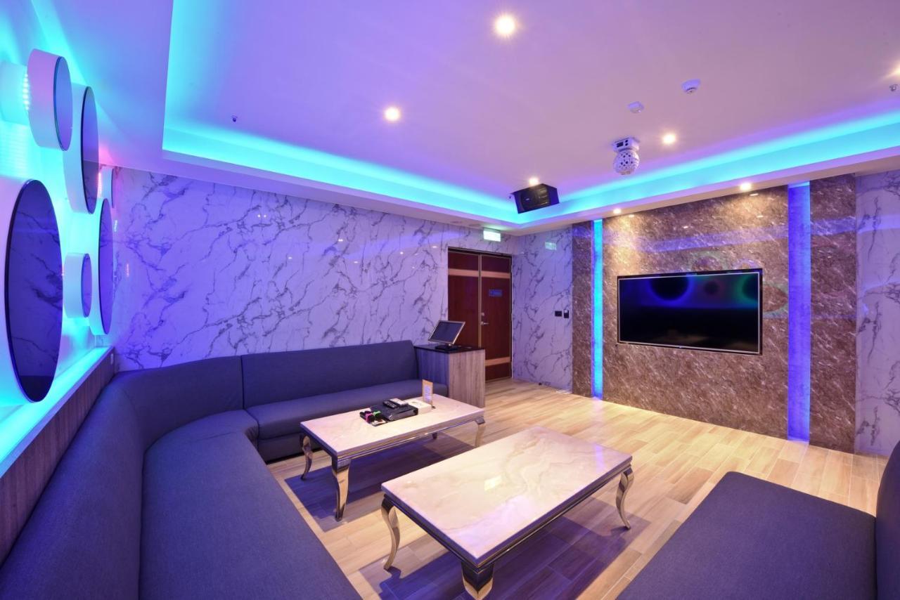 W3 Motel Luzhu Buitenkant foto