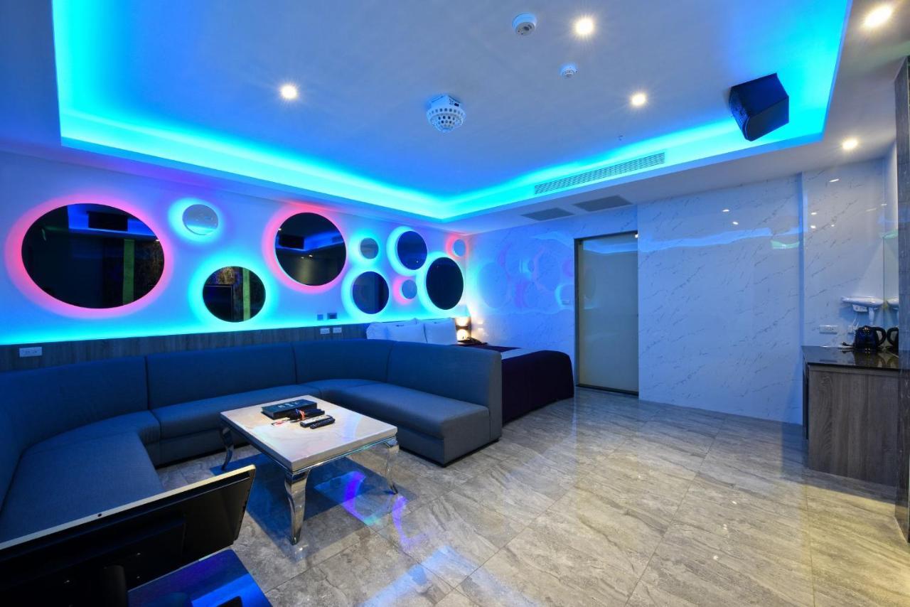 W3 Motel Luzhu Buitenkant foto