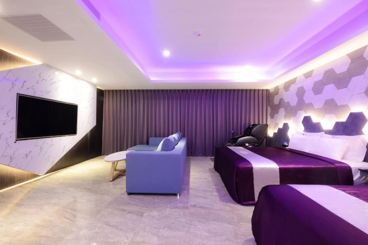 W3 Motel Luzhu Buitenkant foto