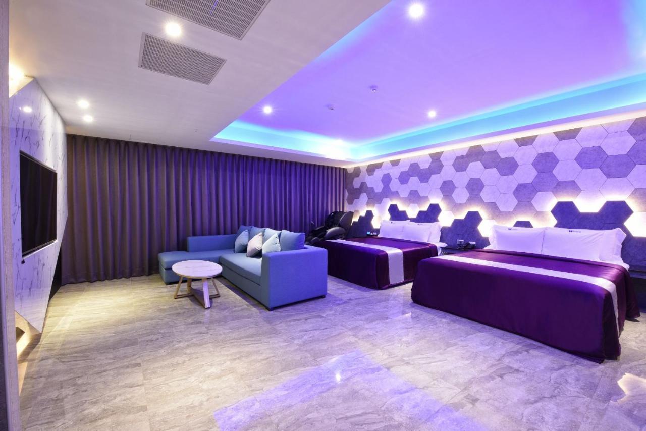 W3 Motel Luzhu Buitenkant foto