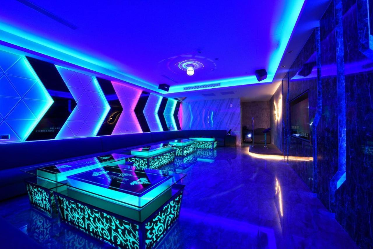 W3 Motel Luzhu Buitenkant foto
