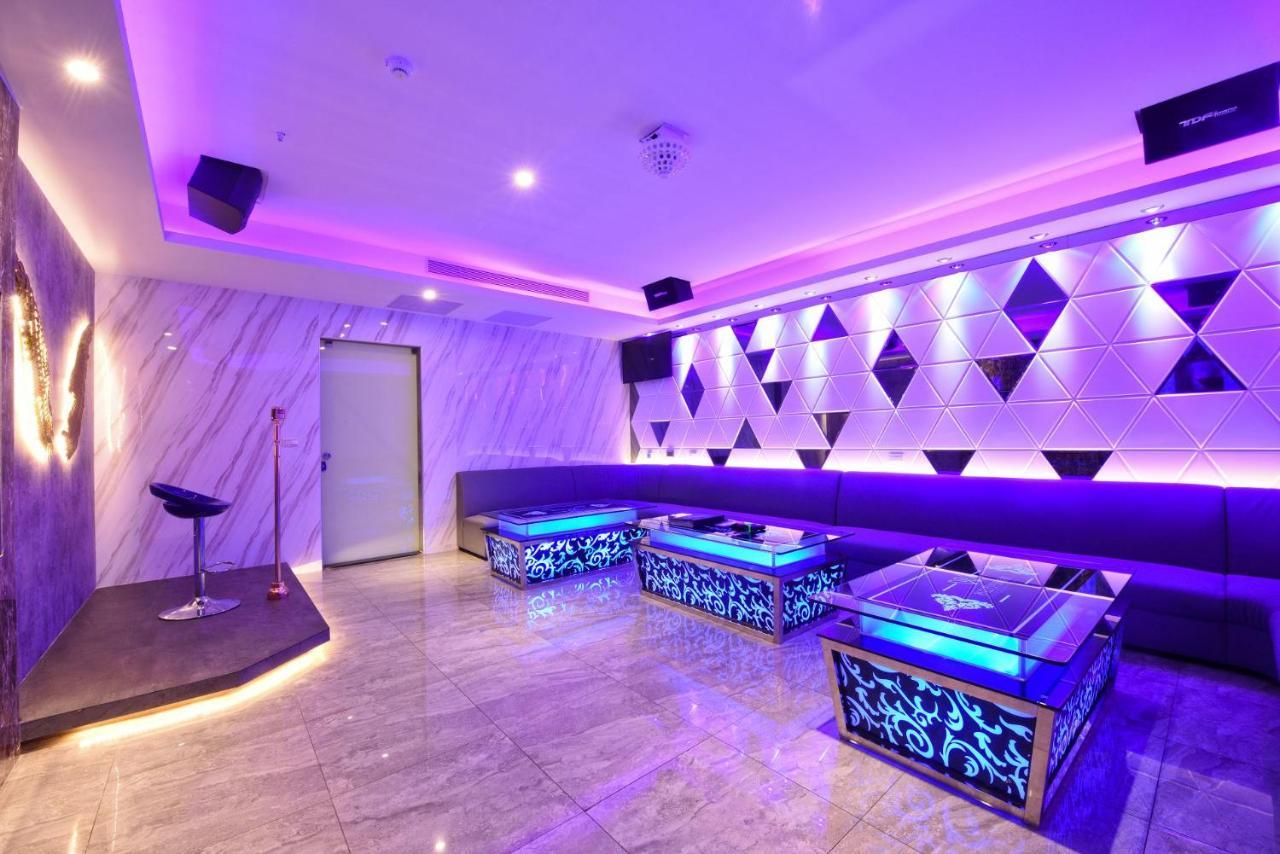 W3 Motel Luzhu Buitenkant foto